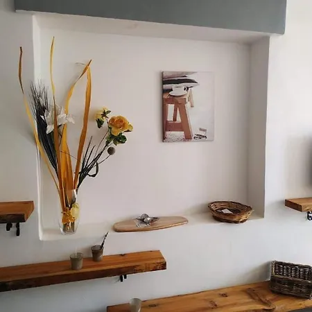 Bayview Homestay *